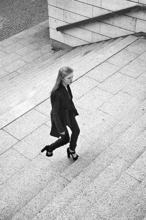 Pernille Sandberg "Julie"