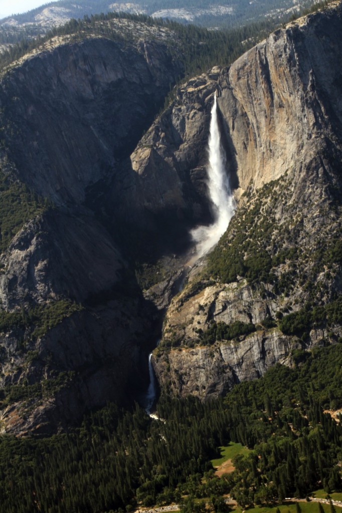 bridal-falls-from-glacier-point-682x1024